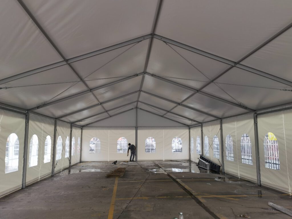 אוהל גדול 10*15